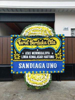Papan Bunga Duka di Birobuli Utara